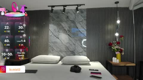 Julietha online show from April 11, 12:04 am