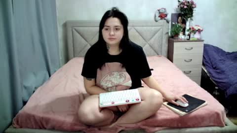 Julietkitty online show from December 9, 4:34 am