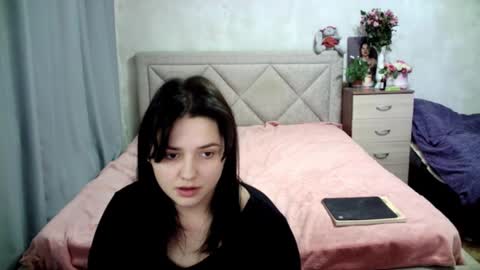 Julietkitty online show from December 9, 10:43 am