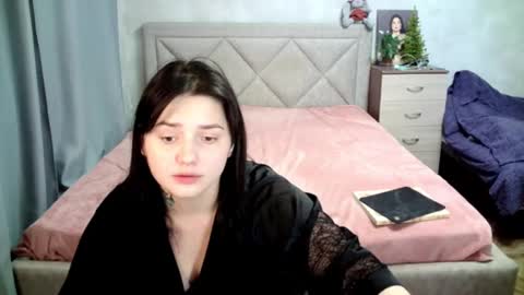 Julietkitty online show from December 17, 9:50 am