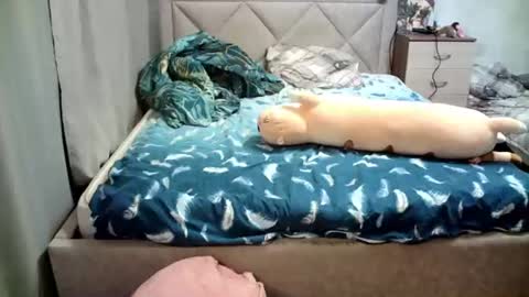 Snapshot of julietkalen chatting on June 30, 4:57 am Julietkitty online show from June 30, 4:57 am