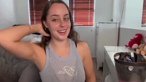 Juliet online show from November 12, 9:14 pm