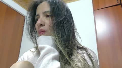 Julietta Jackson online show from April 21, 11:51 pm