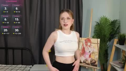 Mia online show from November 25, 3:28 am