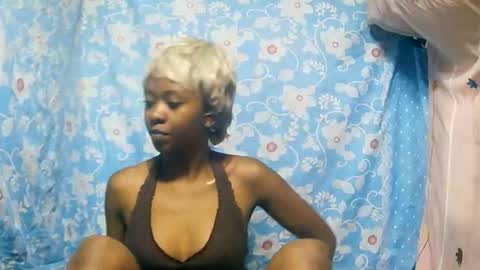 juliette9794 online show from November 26, 2:40 pm