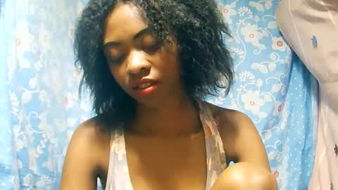 juliette9794 online show from December 1, 12:04 am