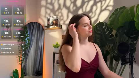 Julie online show from March 11, 12:44 pm