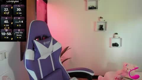 juliette online show from March 4, 6:03 pm