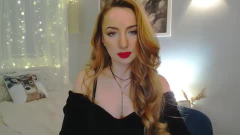 JulietteSensual online show from December 12, 10:09 pm