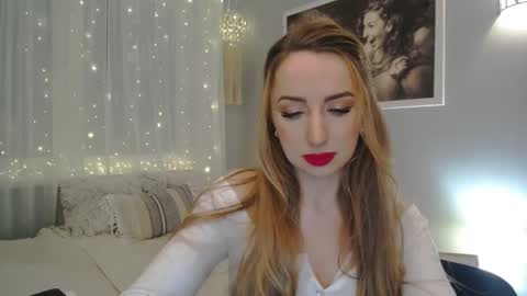 JulietteSensual online show from January 14, 9:30 pm