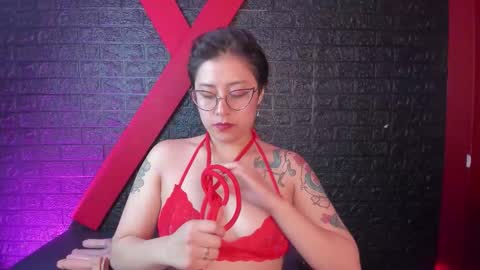 Snapshot of juliexxxtasy chatting on November 11, 11:32 am Julieta online show from November 11, 11:32 am