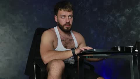 Snapshot of juliusmasters chatting on November 21, 7:56 pm JULiUS online show from November 21, 7:56 pm