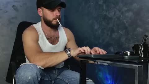 Snapshot of juliusmasters chatting on November 23, 7:35 pm JULiUS online show from November 23, 7:35 pm