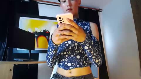 jullian online show from February 23, 9:56 pm