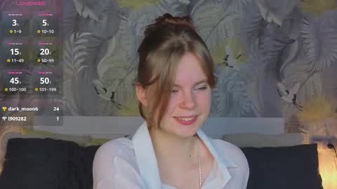 Julie online show from October 29, 5:25 pm