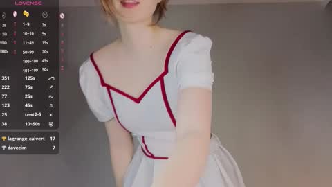 Julie online show from January 10, 6:31 pm