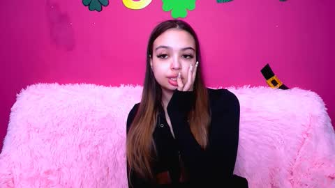Snapshot of jullymood chatting on March 26, 3:56 am DoubleCherry online show from March 26, 3:56 am