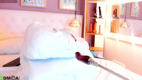 Snapshot of julyanna_ chatting on December 3, 9:12 pm Juliana online show from December 3, 9:12 pm