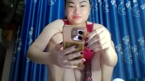 Snapshot of julybeo chatting on June 4, 11:44 pm julybeo online show from June 4, 11:44 pm