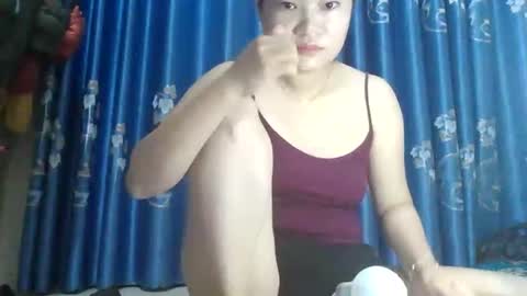 Snapshot of julybeo chatting on July 13, 10:23 pm julybeo online show from July 13, 10:23 pm