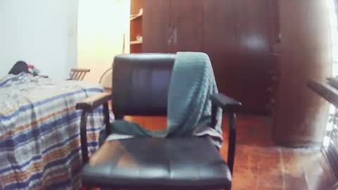 Snapshot of juneandmia chatting on February 12, 10:46 am Mia online show from February 12, 10:46 am