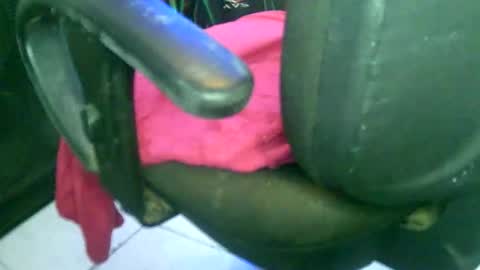 Snapshot of juneandmia chatting on February 6, 6:55 pm Mia online show from February 6, 6:55 pm