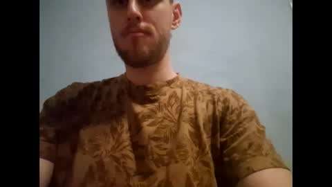 Snapshot of junior042 chatting on March 1, 4:25 am Junior042 online show from March 1, 4:25 am