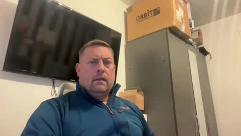 Junky online show from October 24, 2:35 pm