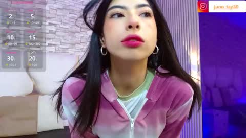 JUNO online show from November 12, 12:05 pm