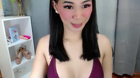 Julia online show from April 12, 1:16 pm