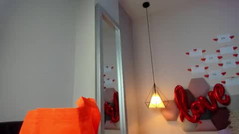 Jupiter Fox online show from February 17, 12:51 am