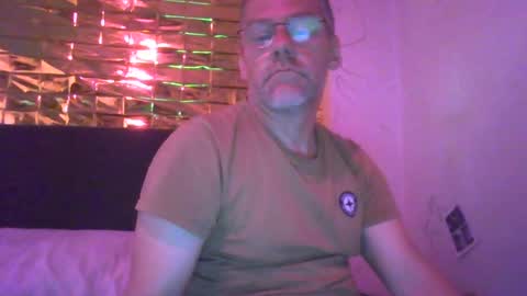Snapshot of jurgen93503176 chatting on June 15, 5:15 pm jurgen93503176 online show from June 15, 5:15 pm