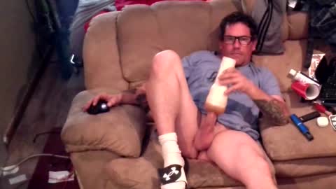 justGerkinITinsta online show from November 8, 6:24 am