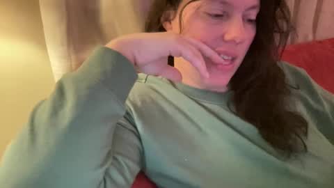 Flirty influncer online show from November 12, 11:10 am