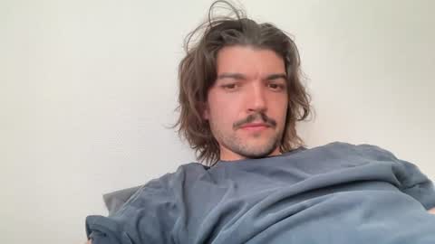just_a_guy_with_a_big_cock online show from July 1, 3:23 pm