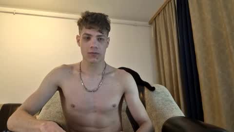 Snapshot of just_alexx12 chatting on March 8, 3:28 am just_alexx12 online show from March 8, 3:28 am