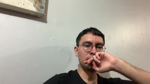 Snapshot of just_another_horny_dude chatting on September 29, 5:01 am just_another_horny_dude online show from September 29, 5:01 am