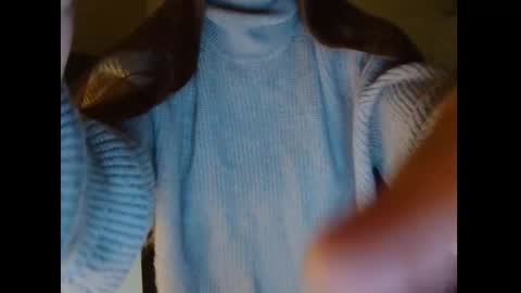 Snapshot of just_be_here chatting on September 29, 8:13 pm Dary online show from September 29, 8:13 pm