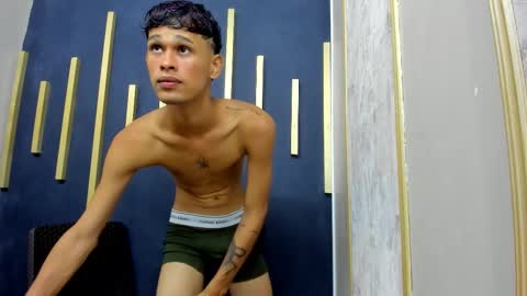 Snapshot of just_d4v7 chatting on September 26, 7:29 pm JUST online show from September 26, 7:29 pm