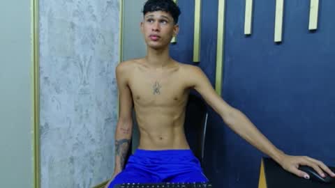 Snapshot of just_d4v7 chatting on November 25, 7:14 pm JUST online show from November 25, 7:14 pm