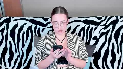 Nika and Mark online show from January 8, 12:47 pm