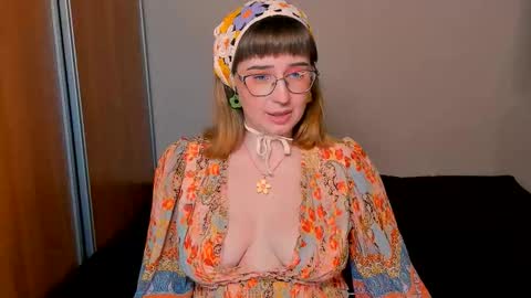 Nika and Mark online show from September 30, 11:21 pm