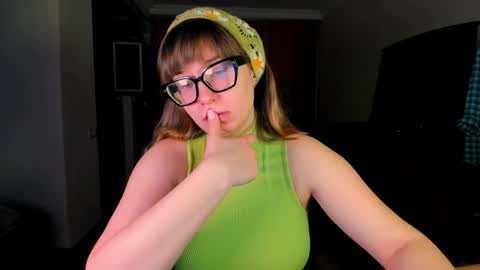 Snapshot of just_fucked chatting on March 1, 3:19 am Nika and Mark online show from March 1, 3:19 am