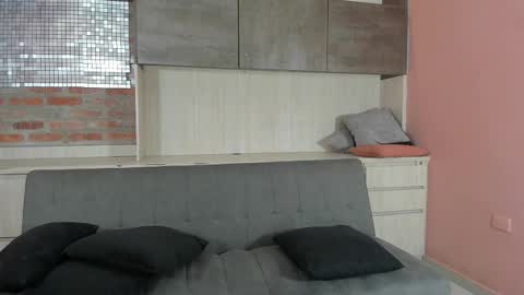 danny black top 19 years and sophie blonde girl  19 years the boy is Max online show from January 16, 8:35 pm