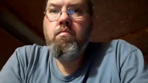 just_hangin_around online show from September 22, 3:47 pm