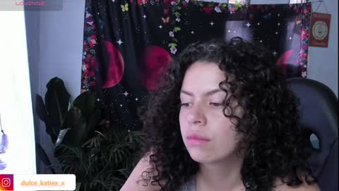 Snapshot of just_katiex chatting on January 13, 10:13 pm Sofia online show from January 13, 10:13 pm