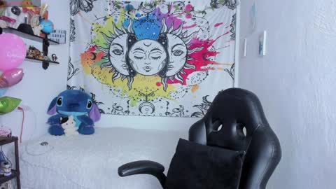 Sofia online show from April 8, 2:00 am