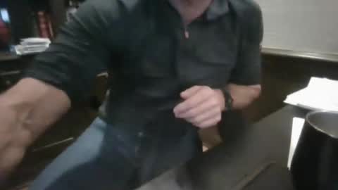 justanotherdadbod2025 online show from November 22, 1:37 am