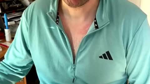 Snapshot of justanotherdude1178 chatting on January 18, 12:20 pm justanotherdude1178 online show from January 18, 12:20 pm