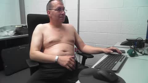 Snapshot of justatoysoldier1973 chatting on May 16, 9:46 pm Just a Toy Soldier online show from May 16, 9:46 pm